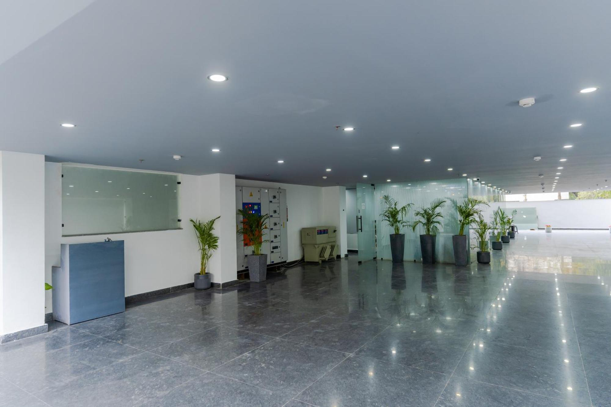 Bedchambers Luxury Apartment Near Golf Course Road غورغاون المظهر الخارجي الصورة