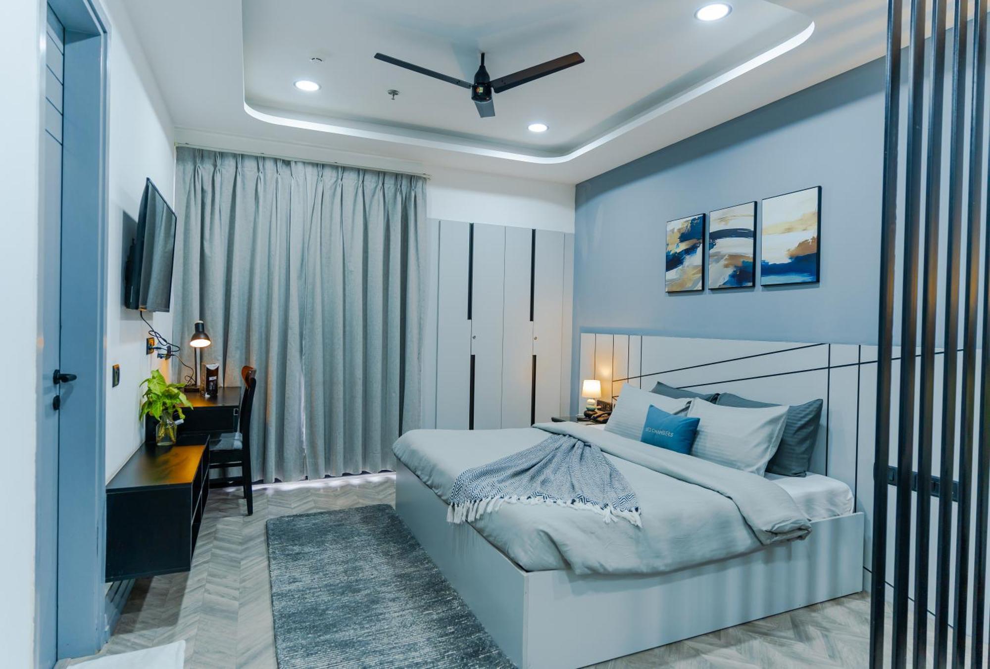Bedchambers Luxury Apartment Near Golf Course Road غورغاون المظهر الخارجي الصورة